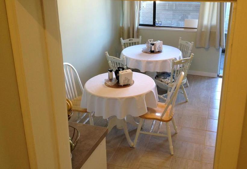 Departure Bay Motel | Nanaimo | British Columbia | Canada 5