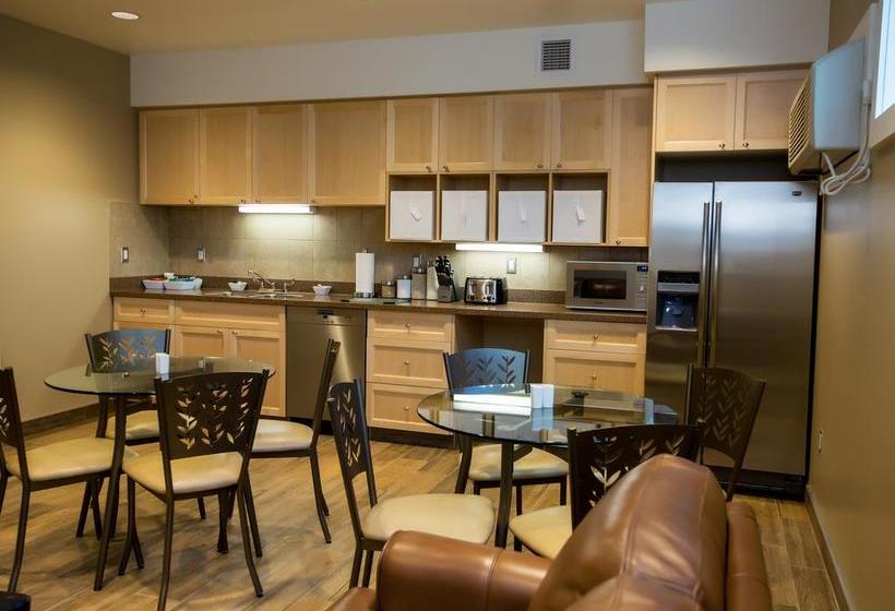 Hotel Refresh Inn & Suites | Saskatoon | Saskatchewan | Canadá 19