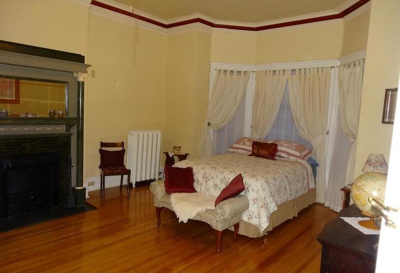 A Tanners Home Inn Bed And Breakfast | Saint John | New Brunswick | Canada 17