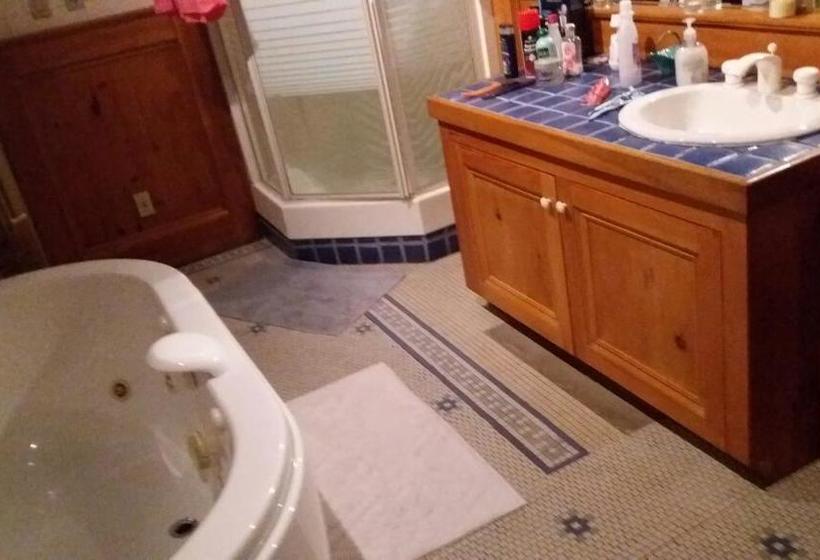 A Tanners Home Inn Bed And Breakfast | Saint John | New Brunswick | Canada 7