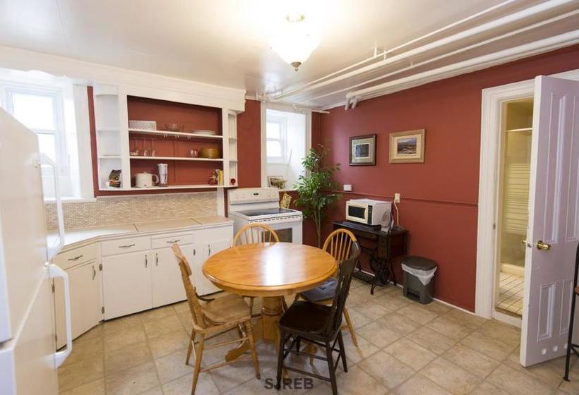 A Tanners Home Inn Bed And Breakfast | Saint John | New Brunswick | Canada 9