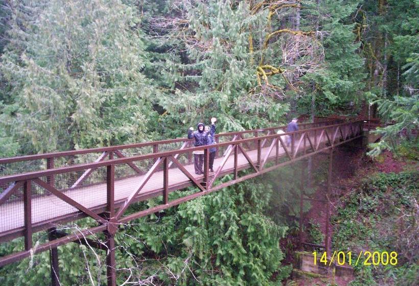 Cedar Song B&b | Parksville | British Columbia | Canada 20