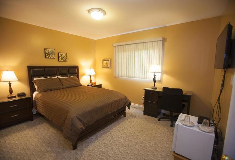 Midnight Sun Inn  Bed & Breakfast Yukon Territory