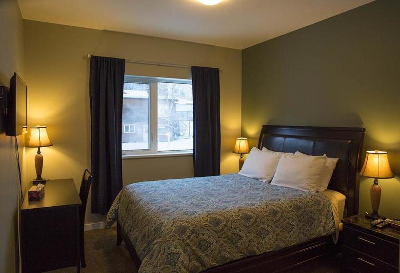 Midnight Sun Inn  Bed & Breakfast | Whitehorse | Yukon Territory | Canada 6