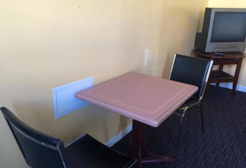 Motel Saintjacques | Montreal | Quebec | Canada 12