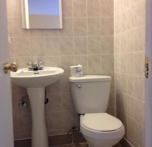 Motel Saintjacques | Montreal | Quebec | Canada 19