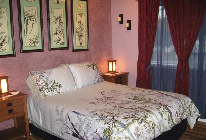 Arbour Cottage B & B | Courtenay | British Columbia | Canada 6