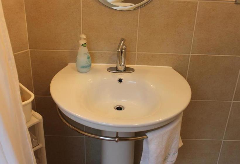 Bed and Breakfast Riverbend Guest House | Saskatoon | Saskatchewan | Canada 8