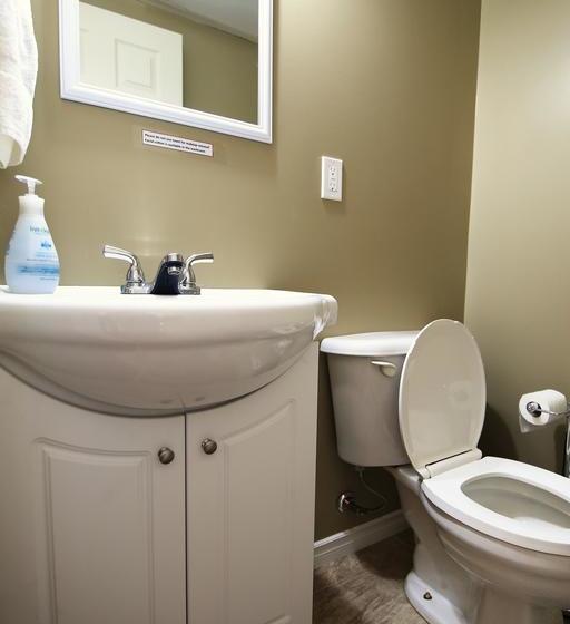 Jenny S B&b | Yellowknife | Northwest Territories | Canada 19