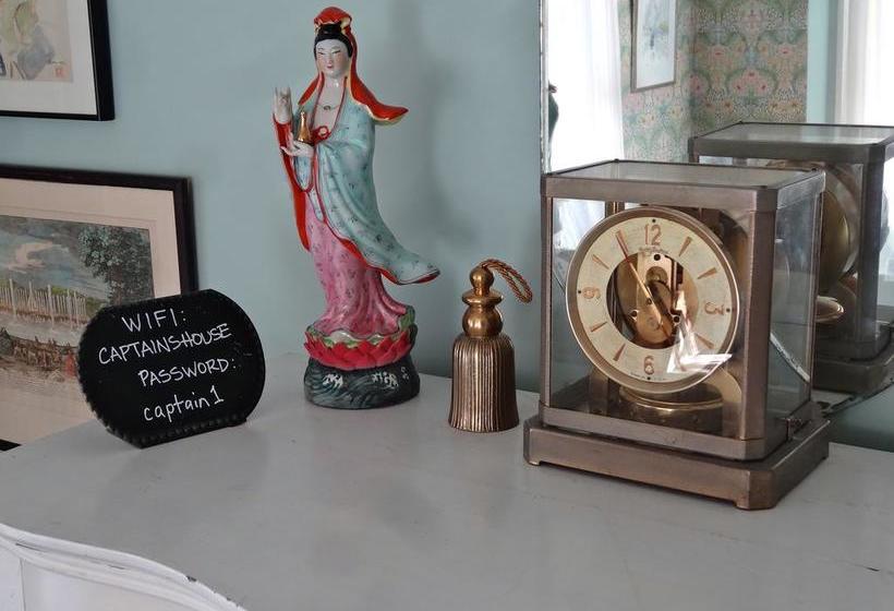 The Captain S House Heritage Bed & Breakfast | Midland | Ontario | Canada 17