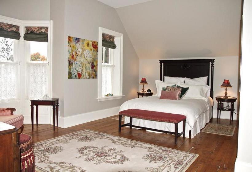 Hotel Manoir Sweetsburg | Cowansville | Quebec | Canada 6