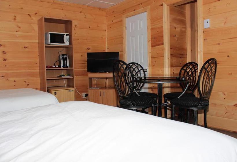 Motel 149 | Mont Tremblant | Quebec | Canada 8