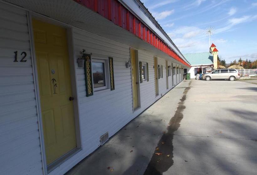 Motel Camping Caldwell | Cabano | Quebec | Canada 10