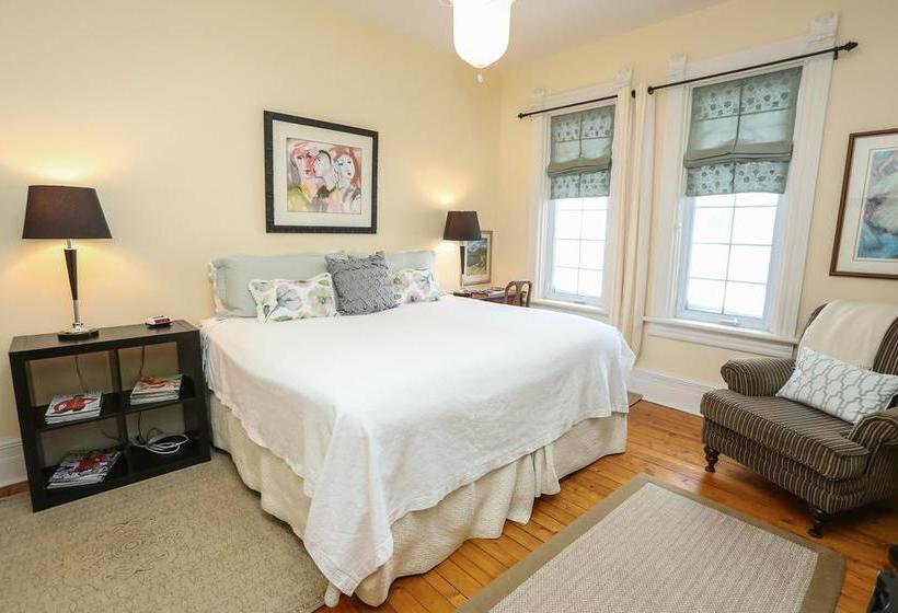 Danby House Bed And Breakfast | Markdale | Ontario | Canada 5