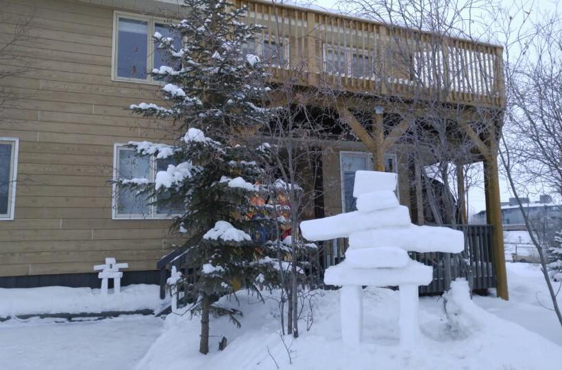 Sunshine B&b In Old Town | Yellowknife | Northwest Territories | Canada 3