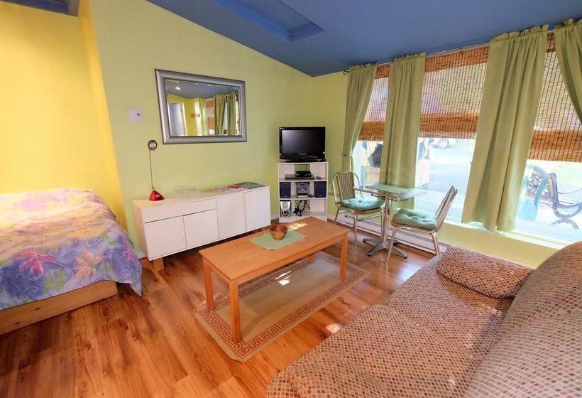 Le Petit Hotel Charlevoix | La Malbaie | Quebec | Canada 11