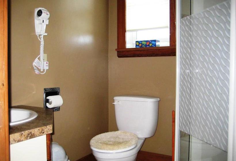 Phoenix House B&b | Stettler | Alberta | Canada 19