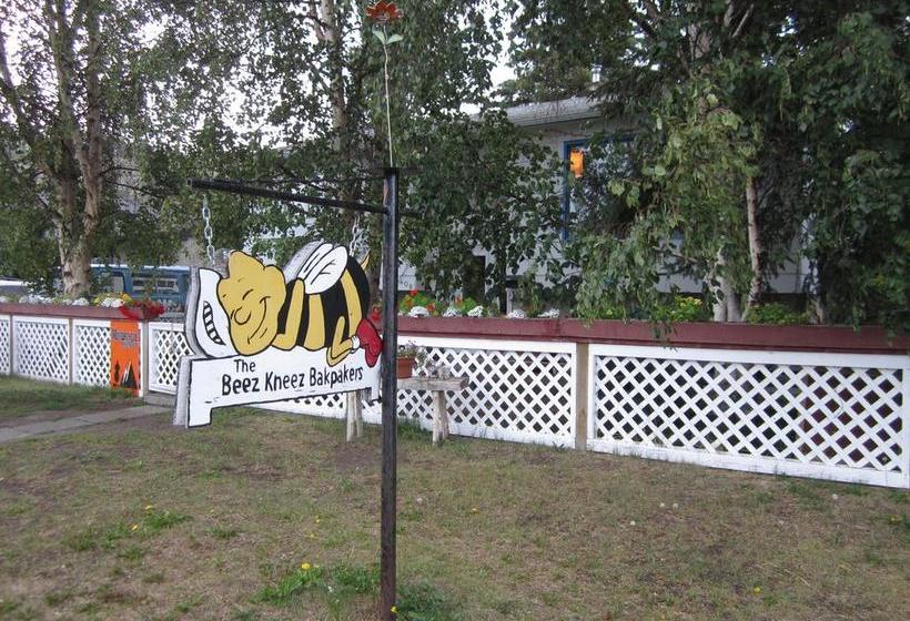 Hostel Beez Kneez Bakpakers | Whitehorse | Yukon Territory | Canada 3