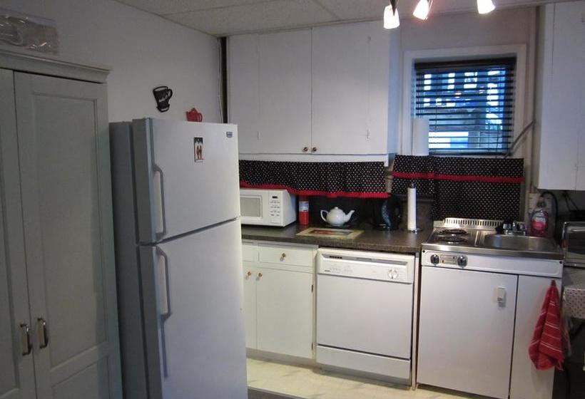 Casey S Bed & Breakfast Whitehorse