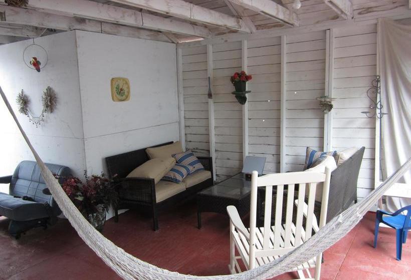 Casey S Bed & Breakfast | Whitehorse | Yukon Territory | Canada 13