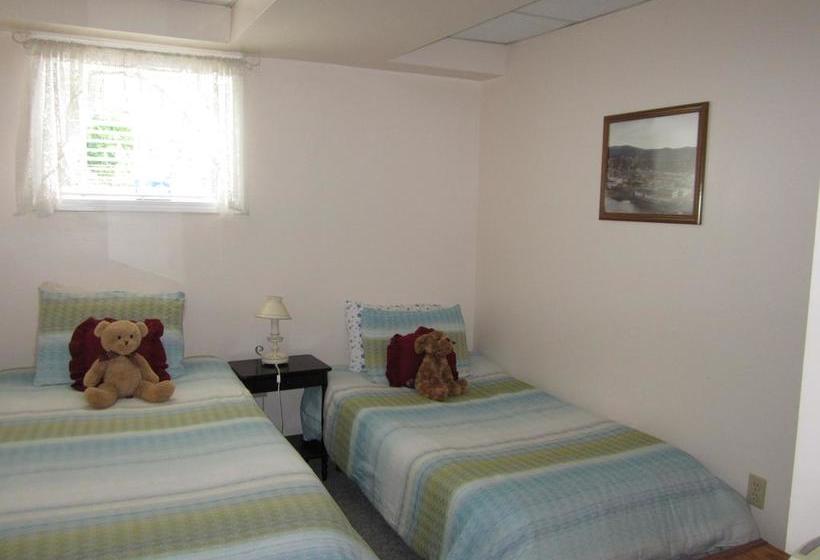 Casey S Bed & Breakfast | Whitehorse | Yukon Territory | Canada 20