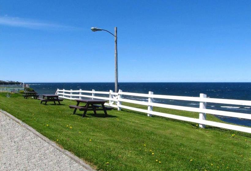 Hôtelmotel Le Pharillon | Cap des Rosiers | Quebec | Canada 1