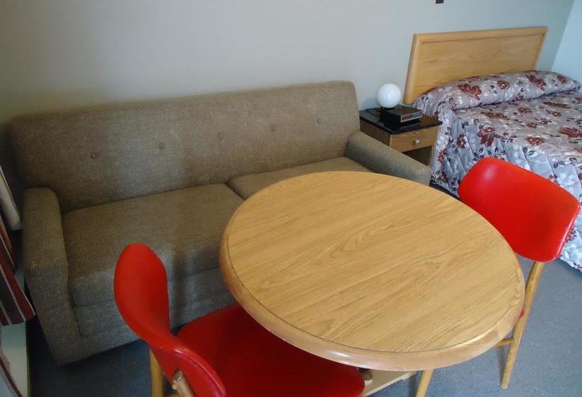 Hôtelmotel Le Pharillon | Cap des Rosiers | Quebec | Canada 11