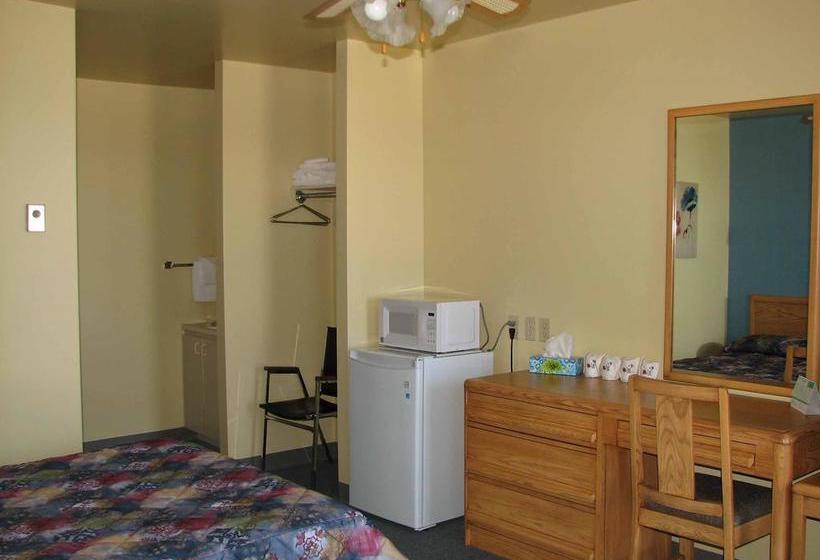 Hôtelmotel Le Pharillon | Cap des Rosiers | Quebec | Canada 17