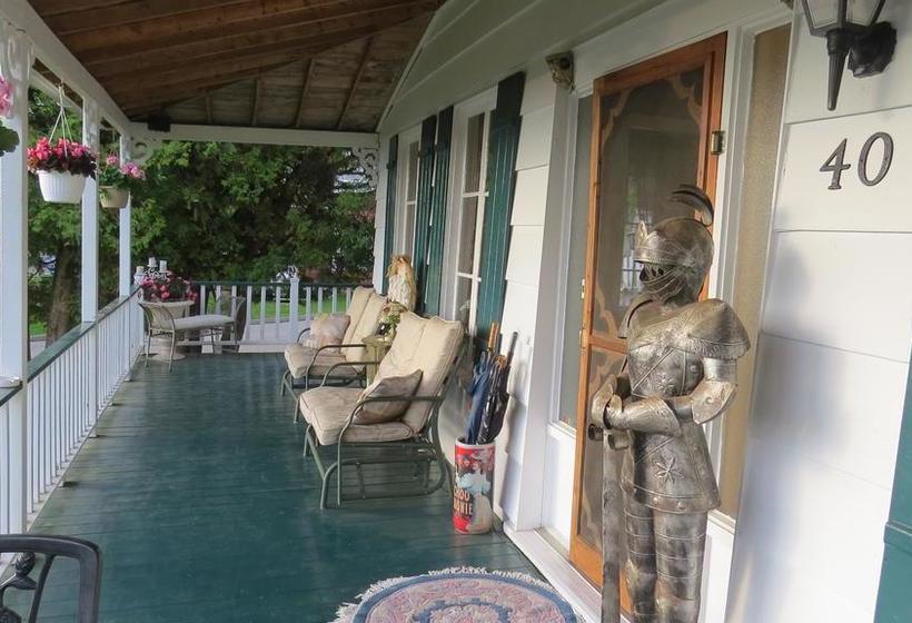 Bed and Breakfast Gite Dentelles Et Pignons | La Malbaie | Quebec | Canada 2