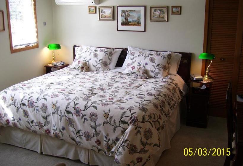 Burken B&b | Brighton | Ontario | Canada 14