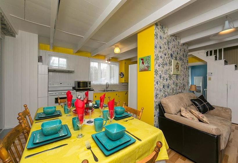 Bed and Breakfast Maison Des Lilas | La Malbaie | Quebec | Canada 14