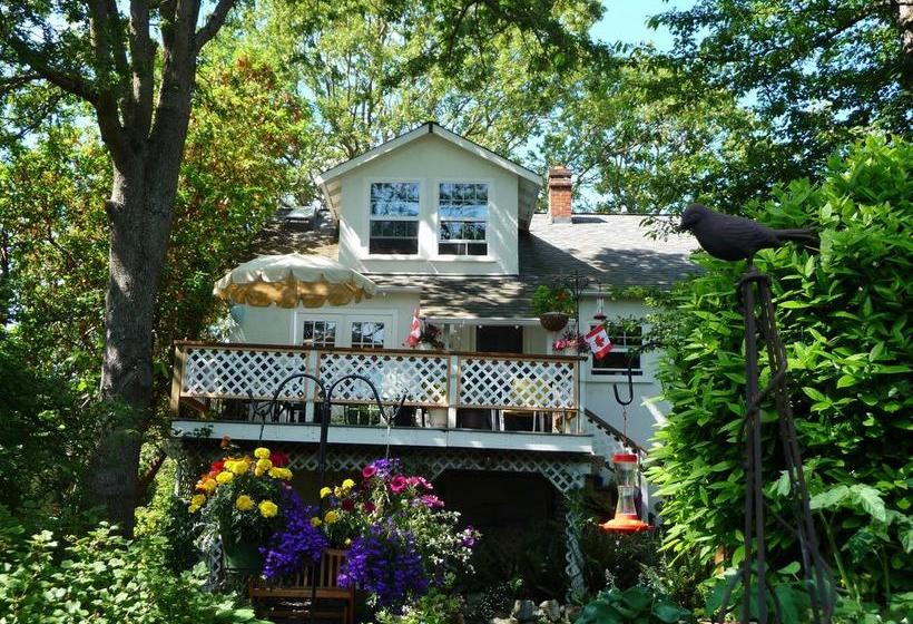 Lavigne Gourmet B&b | Victoria | British Columbia | Canada 1
