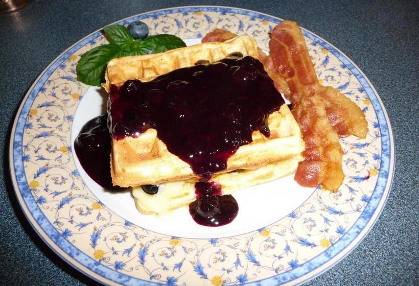 Lavigne Gourmet B&b | Victoria | British Columbia | Canada 12