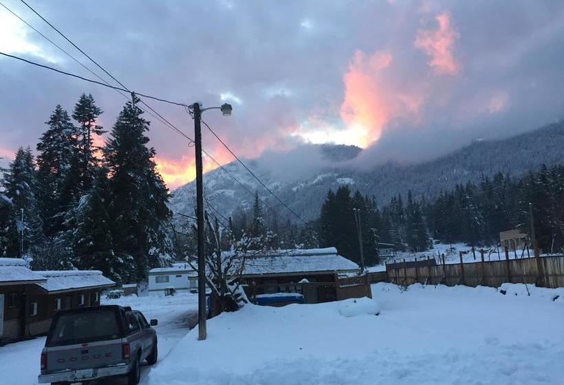 Rossland Motel | Rossland | British Columbia | Canada 15