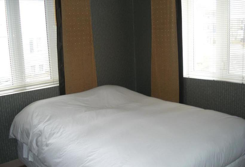 Hostel Les Dortoirs De L Espace Globetrotter | Rimouski | Quebec | Canada 11