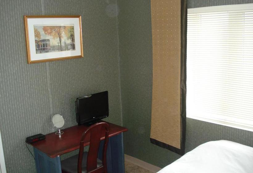 Hostel Les Dortoirs De L Espace Globetrotter | Rimouski | Quebec | Canada 12