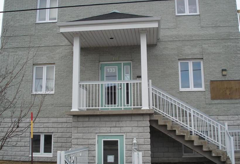 Hostel Les Dortoirs De L Espace Globetrotter | Rimouski | Quebec | Canada 5