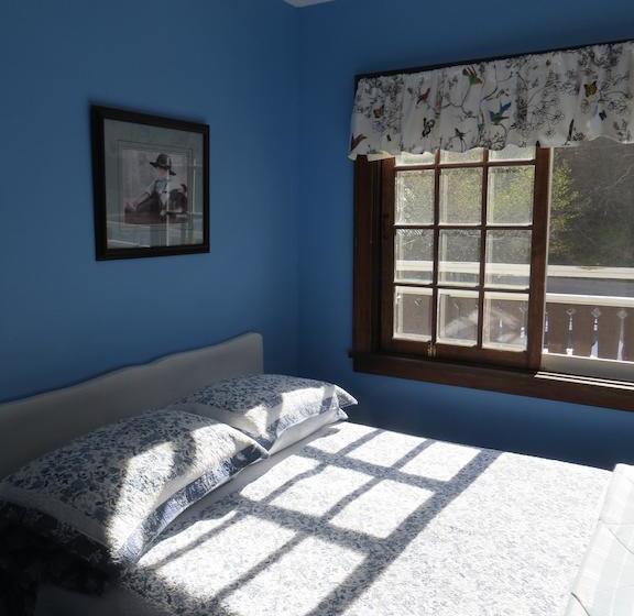 Bed and Breakfast Northland Lodge | Waterton Park | Alberta | Canada 15