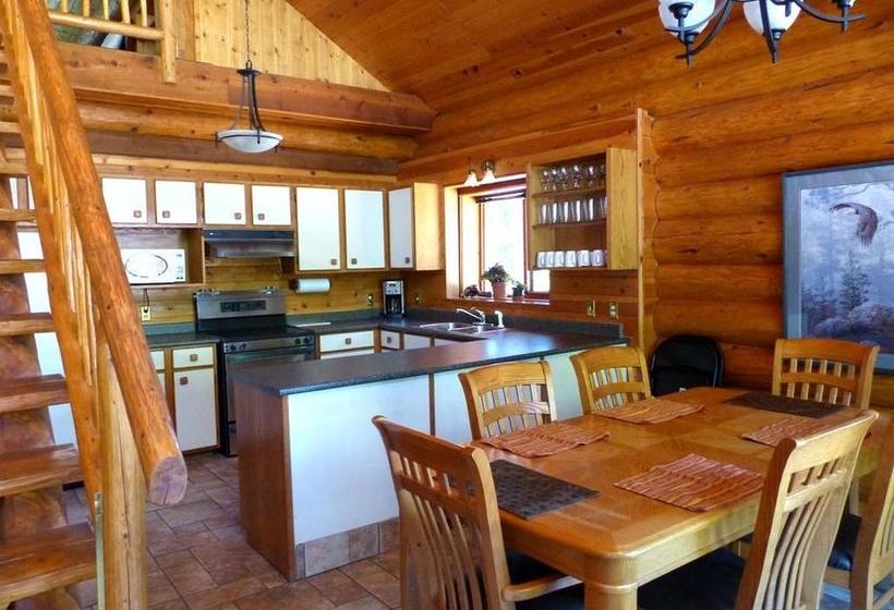 Riverbend Rv Resort And Cottages | Parksville | British Columbia | Canada 18