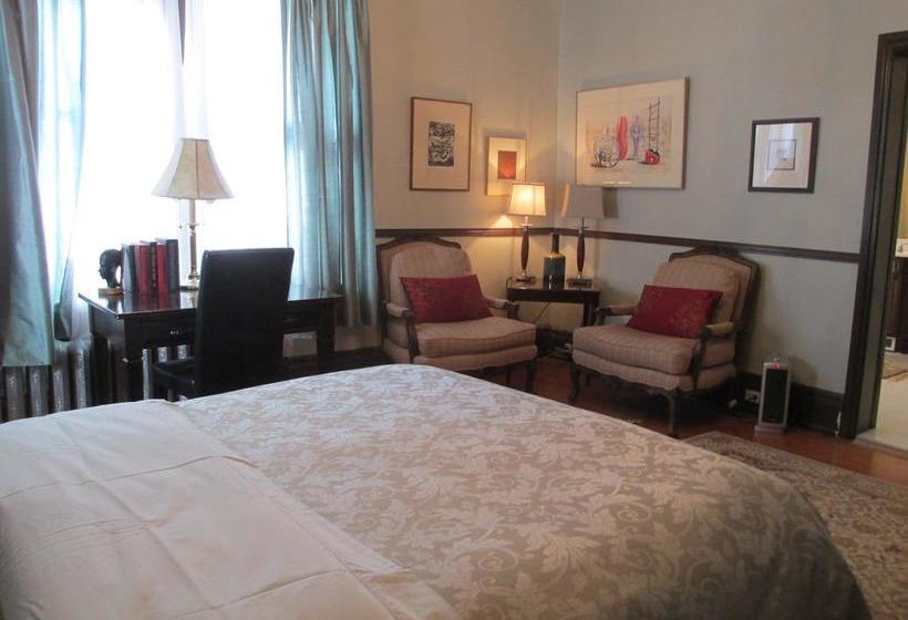 The Columns Bed & Breakfast | Winnipeg | Manitoba | Canada 3