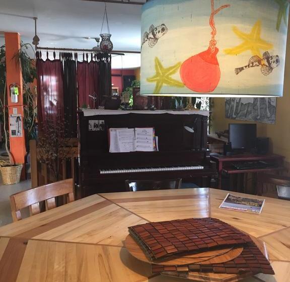 Hostel Auberge Internationale Le Tangon | Sept-Iles | Quebec | Canada 13