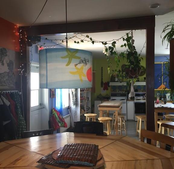 Hostel Auberge Internationale Le Tangon | Sept-Iles | Quebec | Canada 19