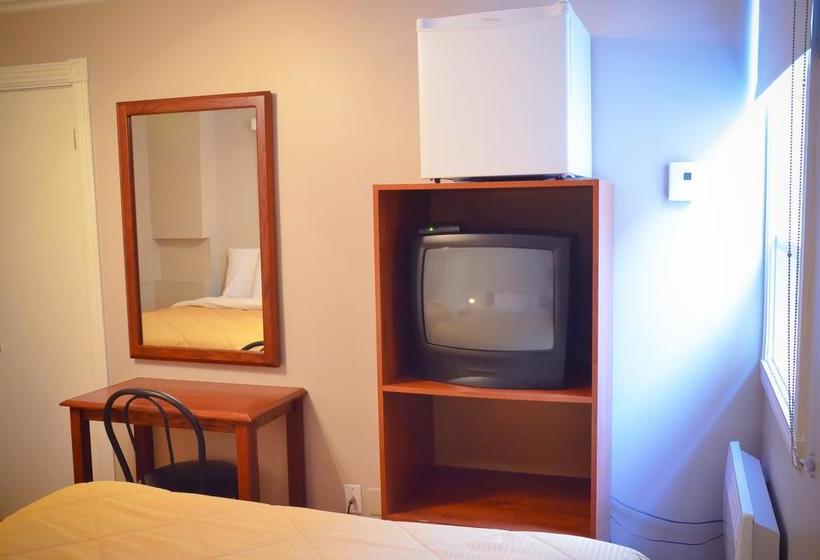 Le Grand Hôtel | Saint Georges | Quebec | Canada 17