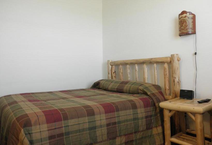 Motel Bear S Den Lodge | Shaunavon | Saskatchewan | Canada 11