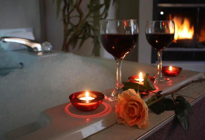 Hotel Complexe Le 60 | Piedmont | Quebec | Canada 1