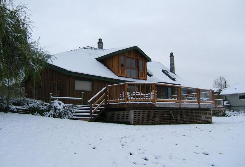 Beach House Bed And Breakfast | Courtenay | British Columbia | Canada 2