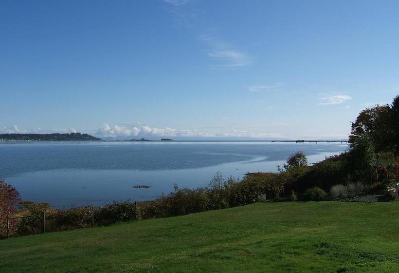 Beach House Bed And Breakfast | Courtenay | British Columbia | Canada 4