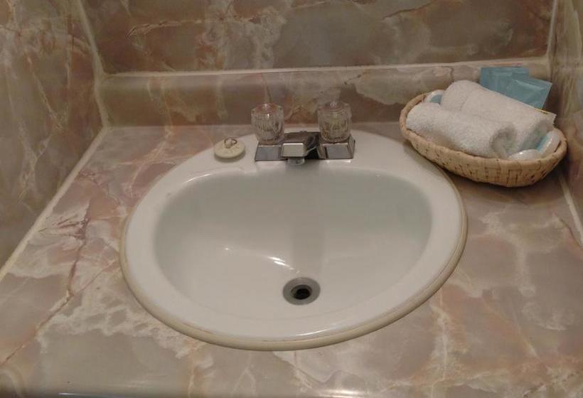 Motel The Villager Inn | Princeton | British Columbia | Canada 17