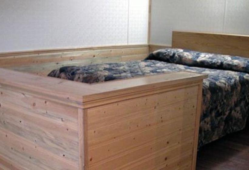 Dockside Motel | St. Barbe | Newfoundland and Labrador | Canada 7