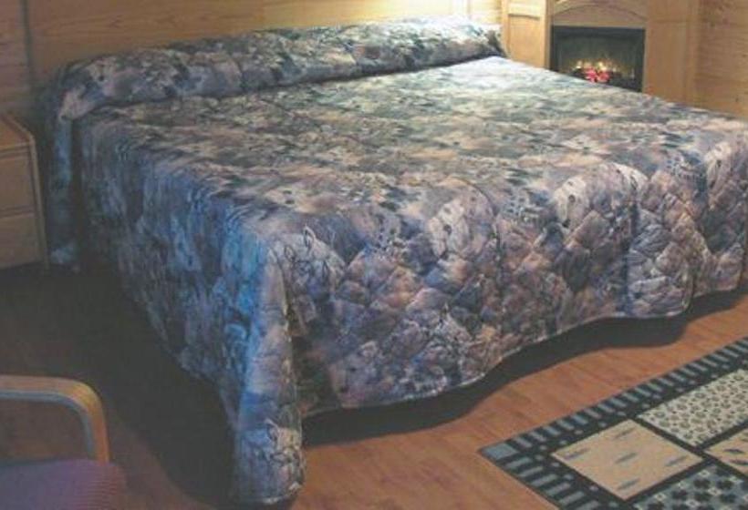 Dockside Motel | St. Barbe | Newfoundland and Labrador | Canada 8